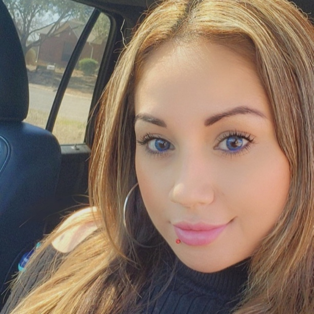 Meet your Posher, Maria